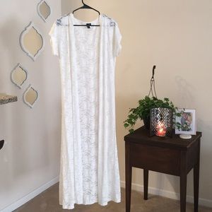 Sheer flowered lace kimono/cardigan/cover up